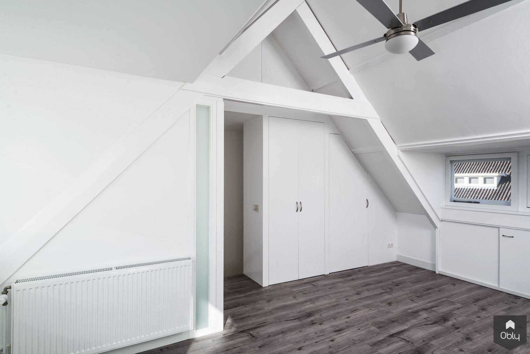 Verbouwing zolderverdieping jaren dertig woning-Robert van Putten Architect-alle,badkamer en suite,dakkapel,jaren 30 woning,lichtinval,maatwerk indeling,Zolder,zolderverbouwing-OBLY