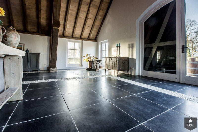 Verouderde vloeren in historische boerderij-Van den Heuvel & Van Duuren-alle,Woonkamer-OBLY