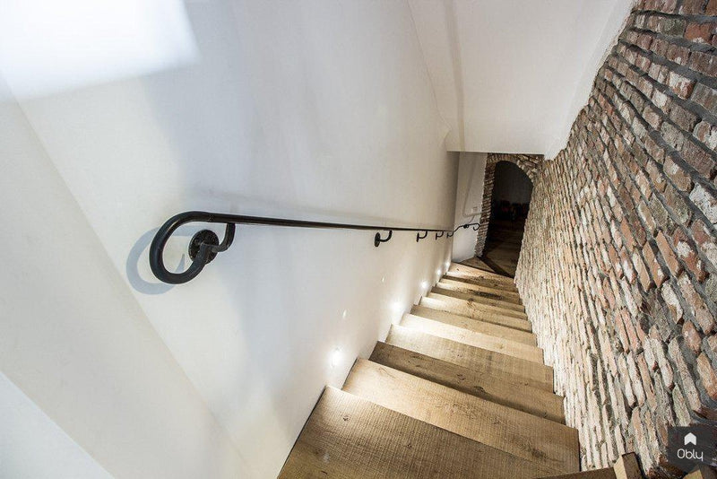 Verouderde vloeren in historische boerderij-Van den Heuvel & Van Duuren-alle,Woonkamer-OBLY