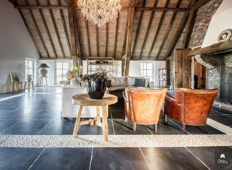 Verouderde vloeren in historische boerderij-Van den Heuvel & Van Duuren-alle,Woonkamer-OBLY
