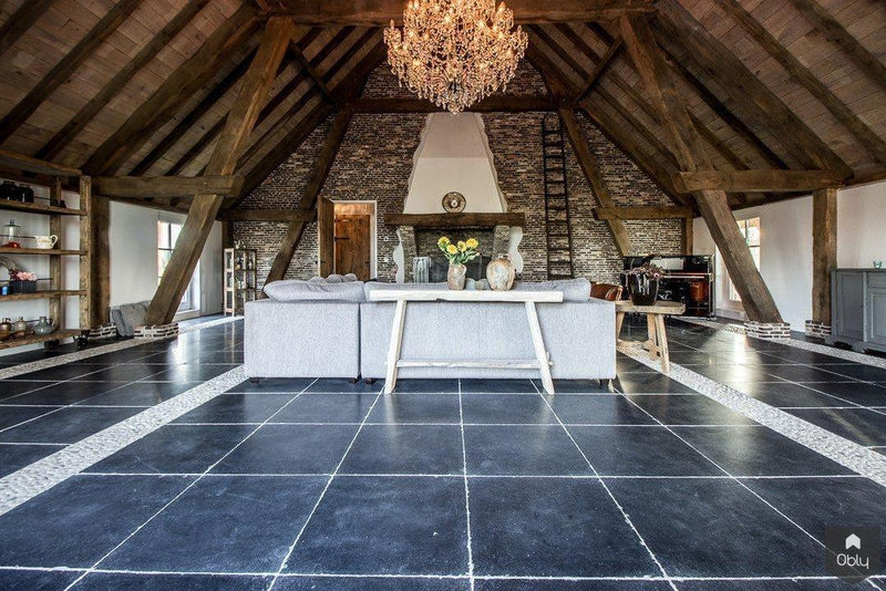 Verouderde vloeren in historische boerderij-Van den Heuvel & Van Duuren-alle,Woonkamer-OBLY