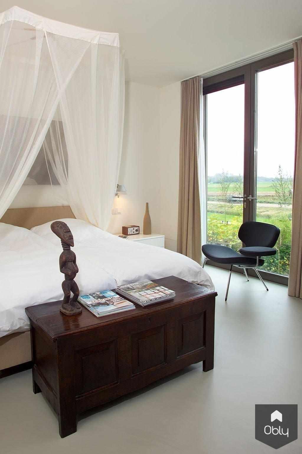 Villa Loenen - slaapkamers-Paul Seuntjens Architectuur + Interieur-alle,EnsuiteBadkamer,Hoofdslaapkamer,Inbouwkasten,Logeerkamer,RustigeSfeer,Slaapkamer,WerkruimteThuis-OBLY