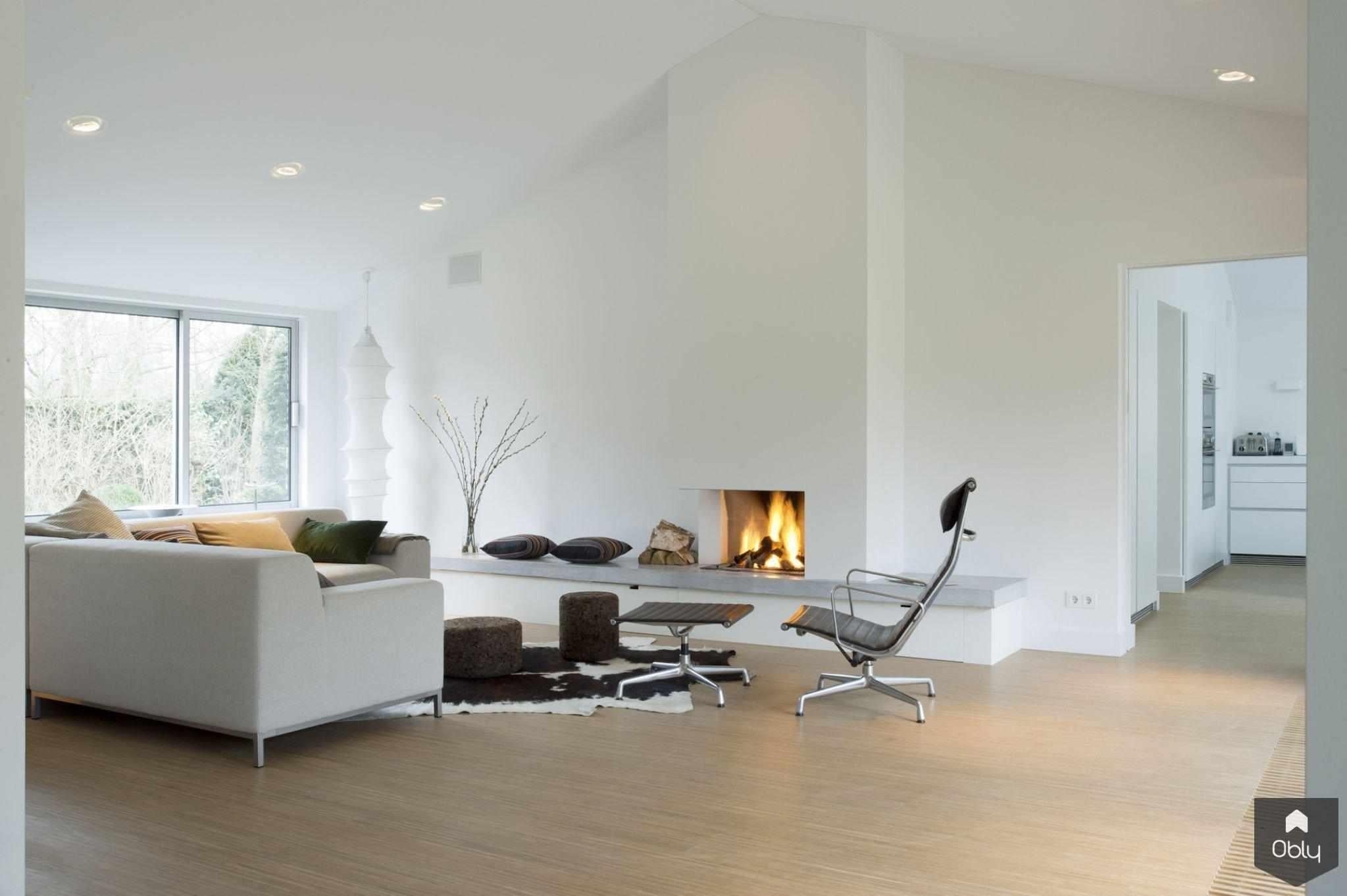 Villa Naarden - woonkamer-Paul Seuntjens Architectuur + Interieur-Aanbouw,alle,betonplint,jaren 70 woning,licht interieur,open leefruimte,vide verwijderd,Woonkamer-OBLY