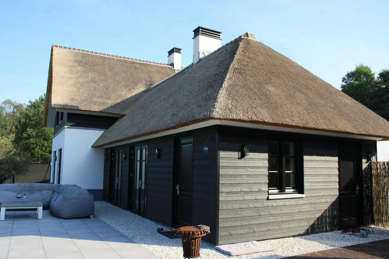 Villa met rieten dak-OBLY-Entree / hal / trap-Villa met rieten dak-OBLY