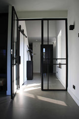 Villa met rieten dak-WOLFS ARCHITECTEN-contrast,Entree / hal / trap,hout,landelijke stijl,modern landhuis,rieten dak,stucwerk,villa-Villa met rieten dak-OBLY