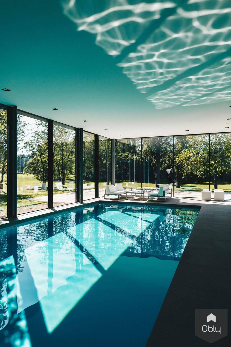 Villa met zwarte glazen wanden-KELLER minimal windows® by Kumasol-alle,Exterieur vrijstaand,Vrijstaand-Villa met zwarte glazen wanden | OBLY.com-OBLY