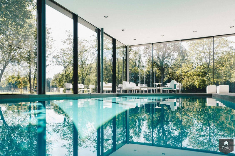Villa met zwarte glazen wanden-KELLER minimal windows® by Kumasol-alle,Exterieur vrijstaand,Vrijstaand-Villa met zwarte glazen wanden | OBLY.com-OBLY