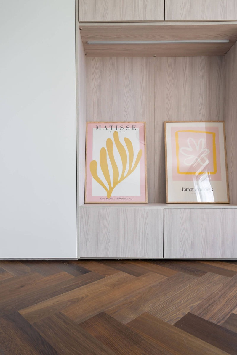 Visgraatvloer gerookt op vloerverwarming-Vloerenhuis Amsterdam-Slaapkamer-Gerookt visgraatvloer op vloerverwarming-OBLY