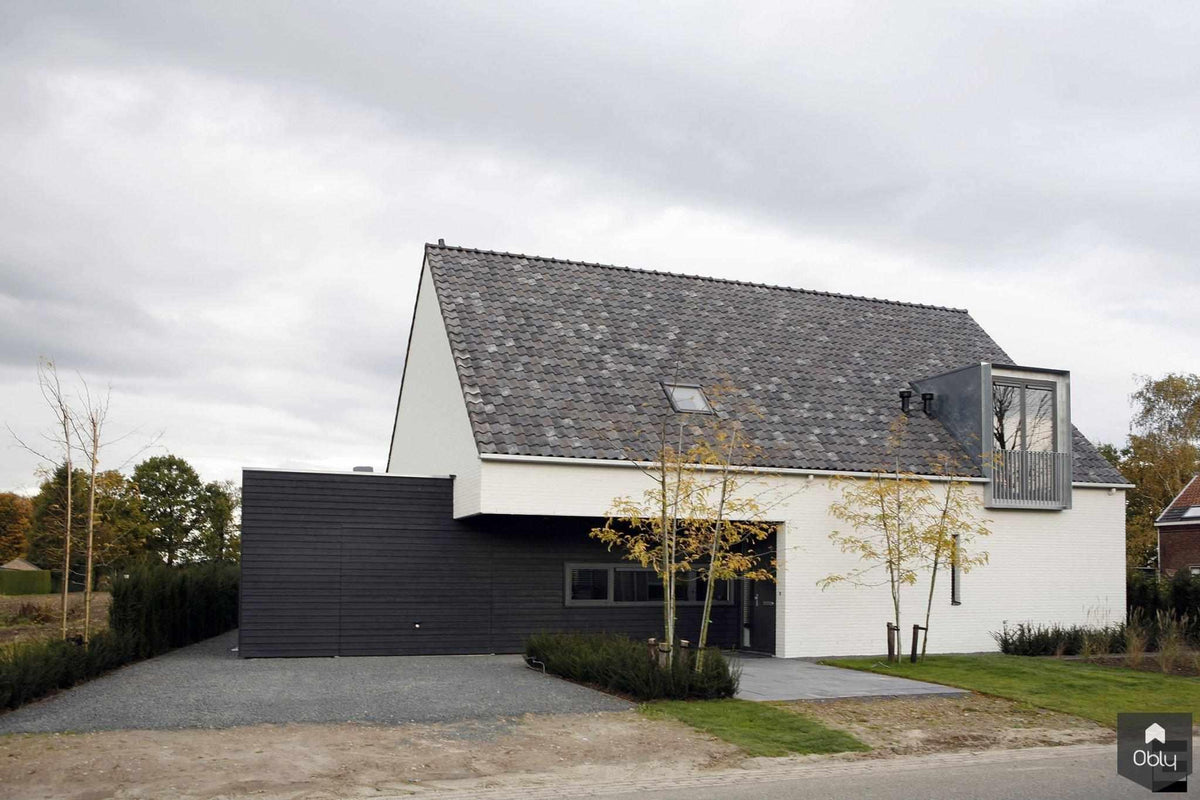 Vrijstaand woonhuis Haaren-Geert van den Oetelaar | Chrissy van Onzenoord-Exterieur vrijstaand,GekeimdMetselwerk,HoutenGeveldelen,LandelijkeUitstraling,MaterialenMix,TraditioneleArchitectuur,VrijstaandWonen,ZinkenDakkapel-OBLY