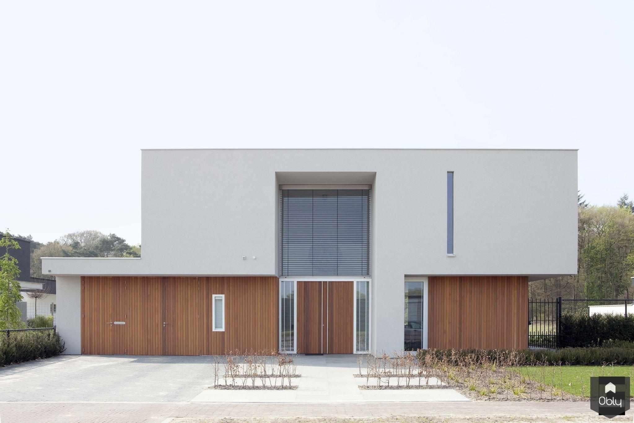 Vrijstaand woonhuis Tilburg-Geert van den Oetelaar | Chrissy van Onzenoord-alle,ContrastMaterialen,Exterieur vrijstaand,Gevelstucwerk,HoutenGeveldelen,KubistischeVormgeving,MinimalistischDesign,ModernWoonhuis,StrakkeArchitectuur-OBLY
