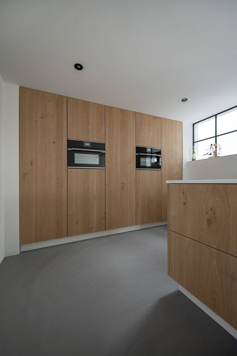 Witte keuken met eiken fineer kastenwand-Ergoform-alle,Keuken-OBLY