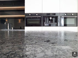 Witte keuken met hout en zwarte accenten-Keukenarchitectuur Midden Brabant-alle,Keuken-OBLY