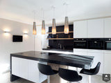 Witte keuken met hout en zwarte accenten-Keukenarchitectuur Midden Brabant-alle,Keuken-OBLY