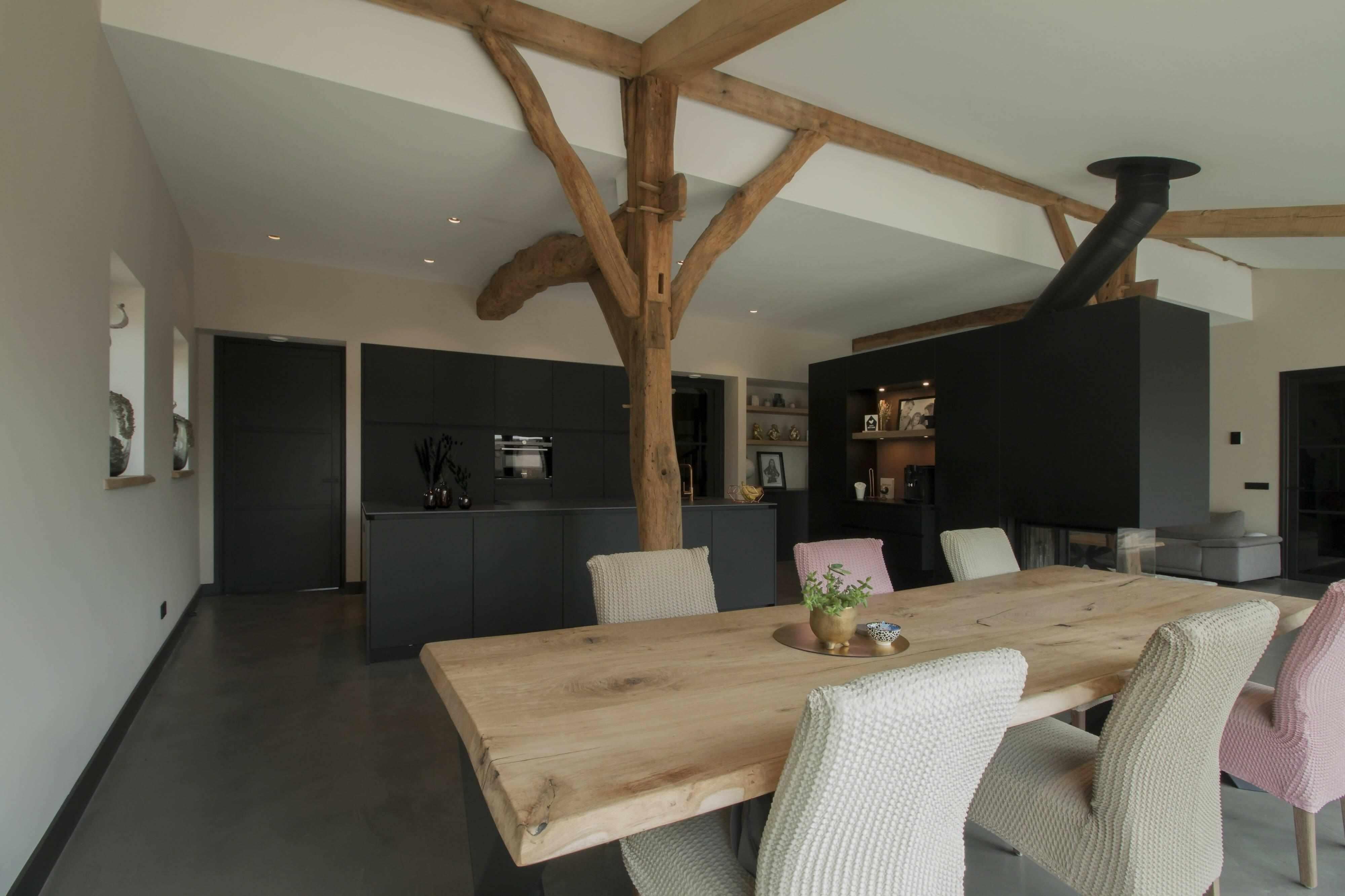 Woning uit stalgedeelte boerderij-Spanjers Architect-authentieke elementen,houtconstructie,Keuken,transformatie-OBLY