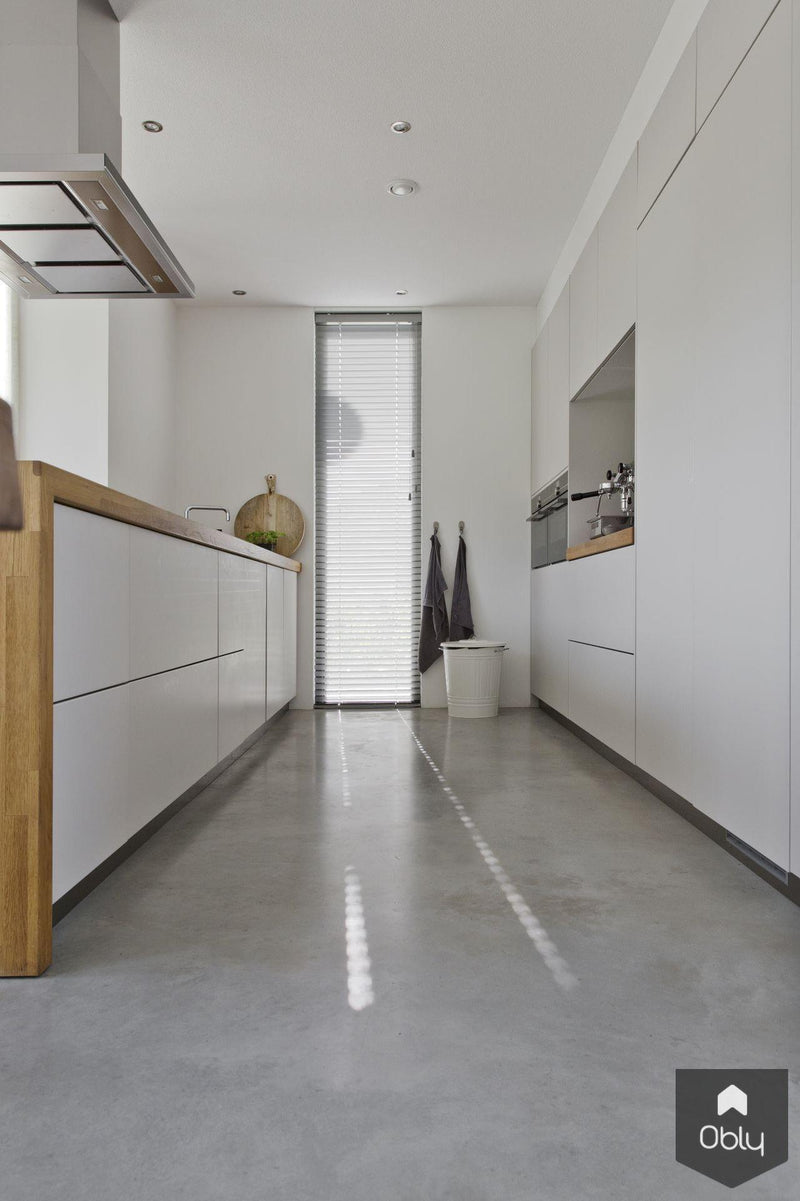 Woonbeton vloer in ruime nieuwbouwwoning-Willem Designvloeren B.V.-alle, Keuken-OBLY