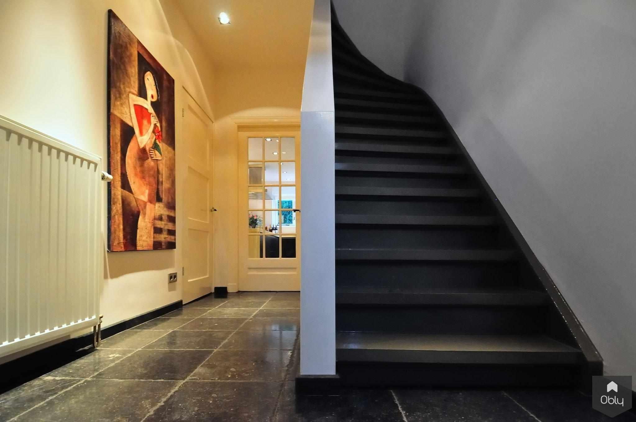 Woonhuis Bussum-Maxim Winkelaar Architects-alle,doorzicht,Entree hal trap,lichtinval,moderne woning,renovatie,trapontwerp,vide-OBLY