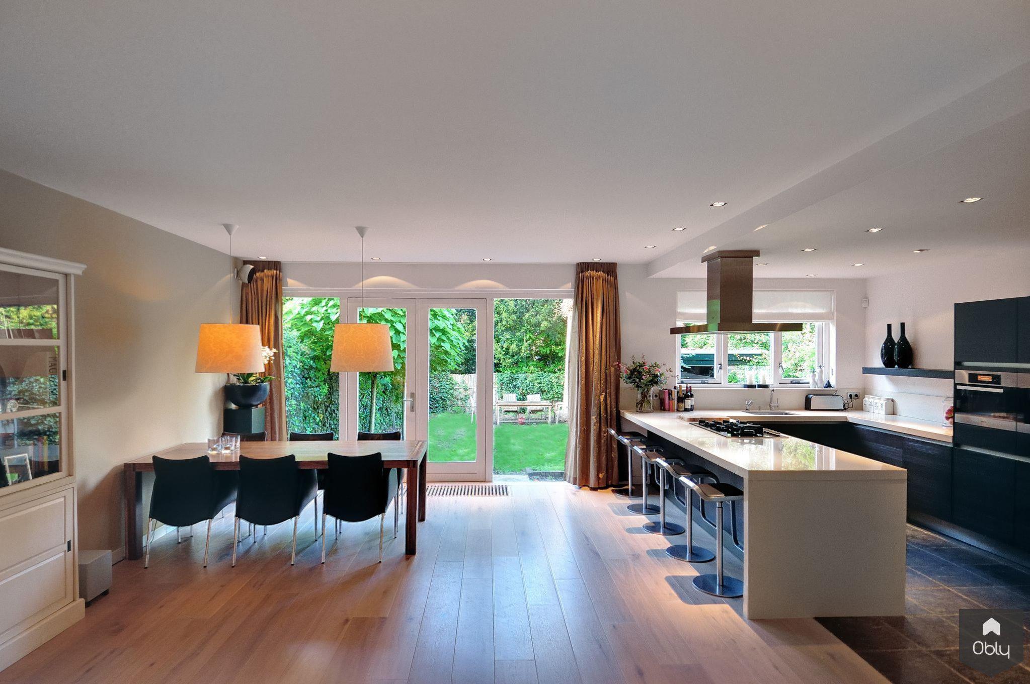 Woonhuis Bussum-Maxim Winkelaar Architects-Aanbouw,alle,doorzicht,lichtinval,moderne woning,renovatie,vide,Woonkamer-OBLY