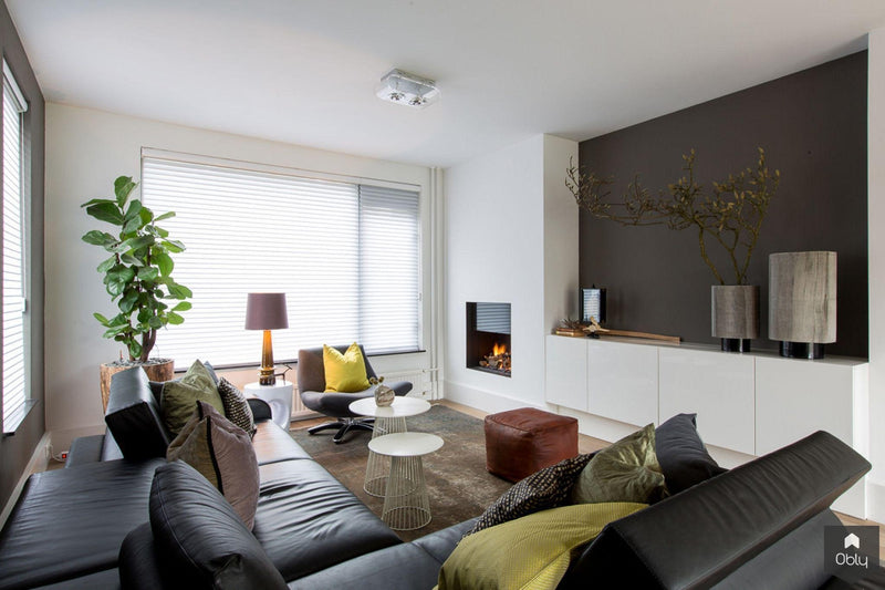 Woonhuis jaren 70 verbouwd met bijzondere vide.-B-TOO-alle,Woonkamer-OBLY