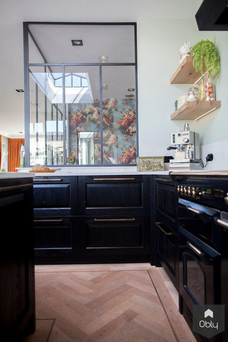 Zwarte, robuuste eiken keuken met klassieke details-Wood Creations-alle,Keuken-OBLY