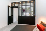 Zwarte roomdivider met opbergruimte in loft-Berka Interieurbouw en Meubelmakerij-alle,Woonkamer-Zwarte roomdivider met opbergruimte in loft | OBLY.com-OBLY
