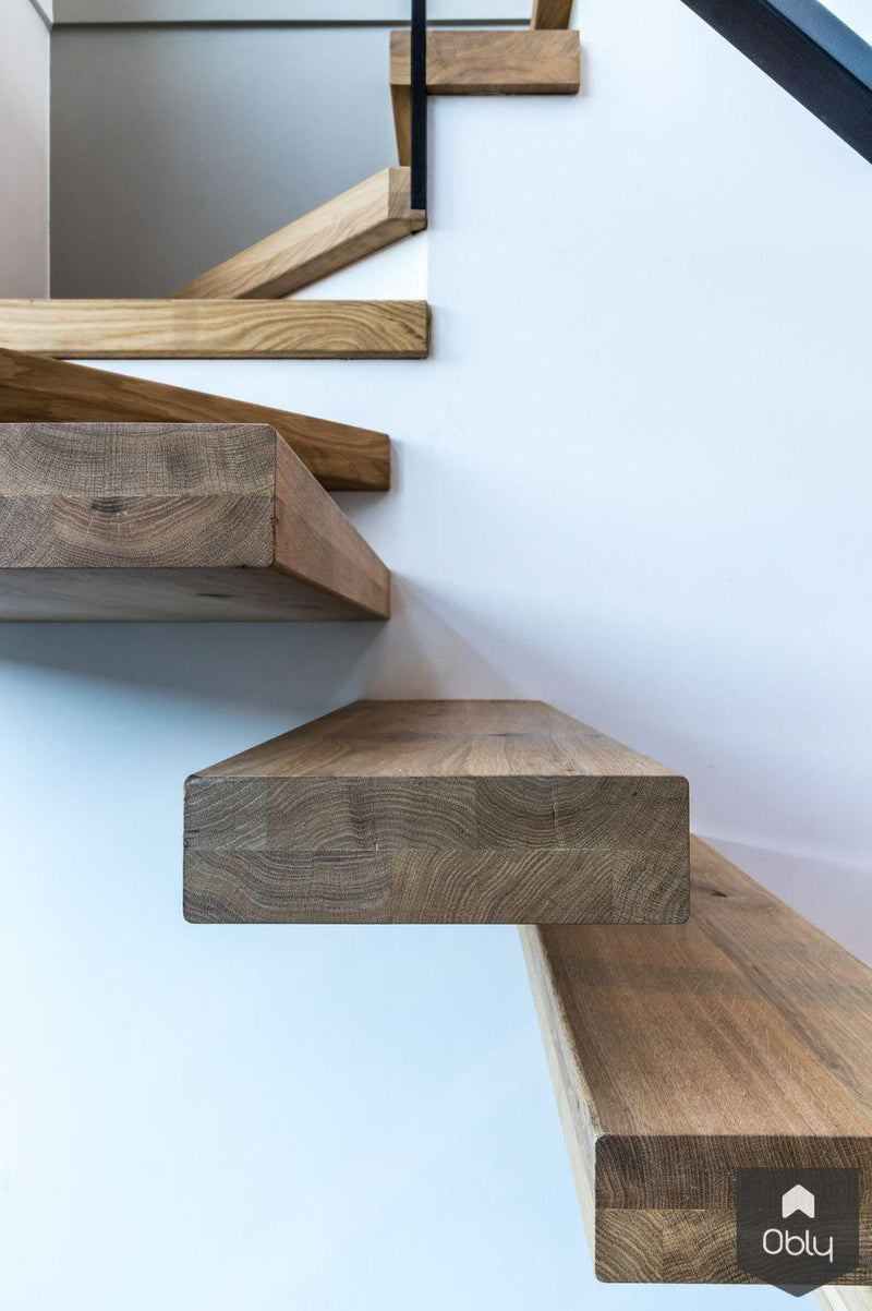 Zwevende houten trap met nis-Van Bruchem Staircases-alle,Entree hal trap-OBLY