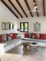 Beach villa interieur-Daniela Cupello-Woonkamer-Interieur villa aan het strand-OBLY