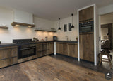 Landelijk interieur met veel gebruik van hout-Restyle-XL-alle, Keuken-OBLY