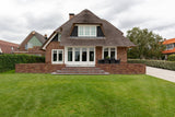 Landelijke Villa karakteristieke materialen-Van den Heuvel & Van Duuren-Tuin-Landelijk Villa met karakteristieke materialen-OBLY