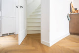 Lange smalle visgraat vloer-Vloerenhuis Amsterdam-Keuken-Visgraat vloer uitgevoerd in lange smalle delen-OBLY
