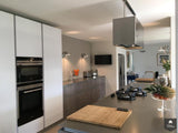 LEICHT keuken met keukeneiland en Wave afzuiglamp-Wildhagen Design Keukens-alle, Keuken-OBLY